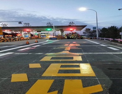 泰安泰安高速道路划线施工
